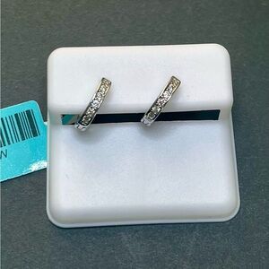 🆕 .19 ct Luxury Moissanite Earrings Huggies sterling silver
